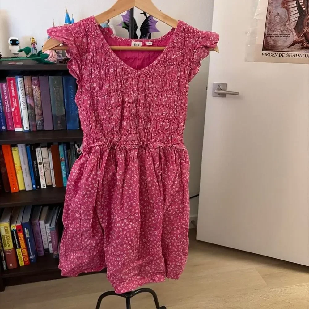 Gap Kids Pink Floral Smocked Dress Size XL